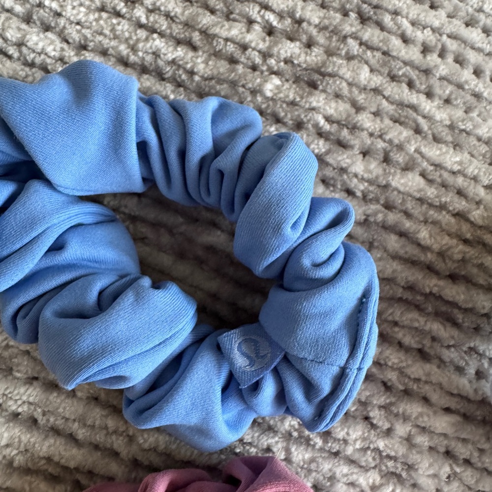 Lululemon Scrunchies - Picture 2 of 4